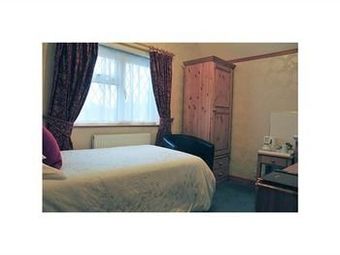 Bed & Breakfast Tudor Cottage