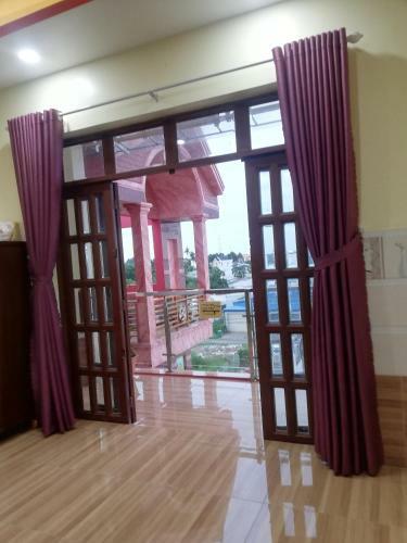 Hotel Kh�ch S?n H?ng Thu 2