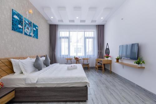Luxury Pool Villa 8rooms , Bida, H? B?i, G?n Bi?n- Palm Villa 10