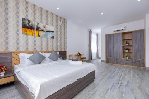 Luxury Pool Villa 8rooms , Bida, H? B?i, G?n Bi?n- Palm Villa 10