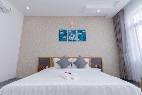 Luxury Pool Villa 8rooms , Bida, H? B?i, G?n Bi?n- Palm Villa 10