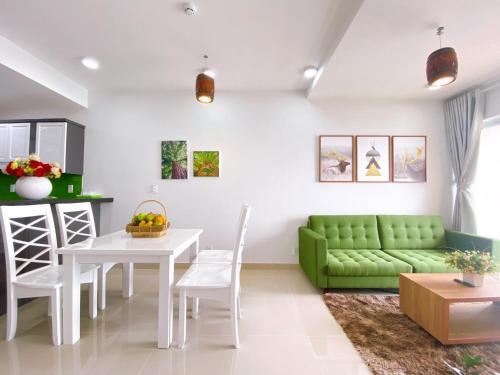 Nice Apartment In Back Beach 1702
