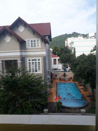 Bed & Breakfast Motel Ng?c Thu?n