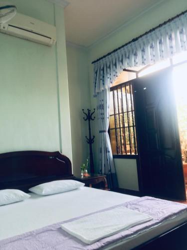 Motel Ng?c Hi?n