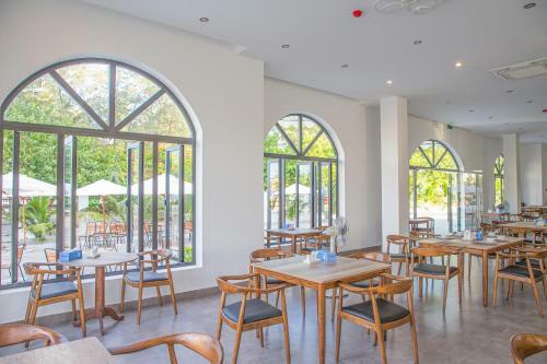 Hafi Hotel