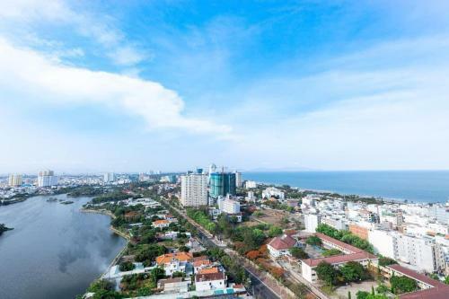 Apartamento The Luxury Palm Home