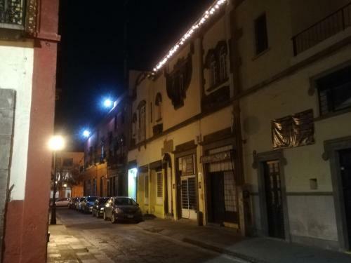 11:11 Hostal - Centro Slp