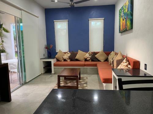 Hotel Coco Mar Suites