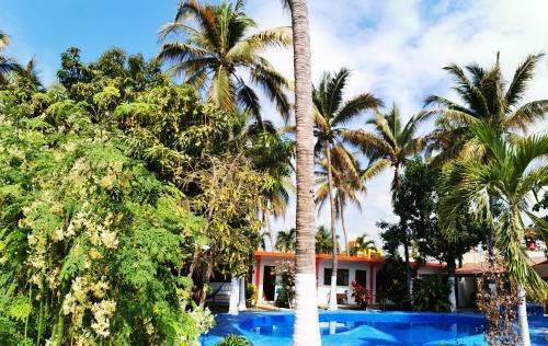 Hotel Oasis Melaque