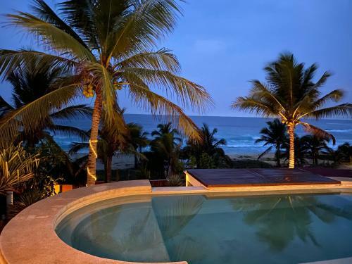 Bed & Breakfast Beachfront Paradise Boutique Hotel
