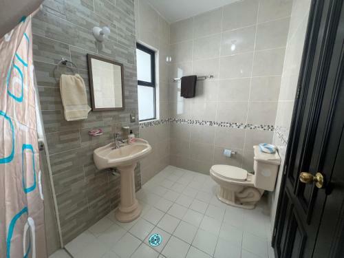 Hostal Ohana Apartments
