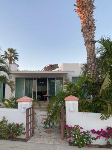 Casa Brenda - Pet Friendly & Ocean View