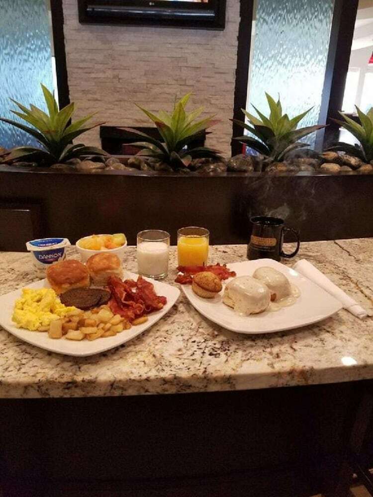 Club Hotel Nashville