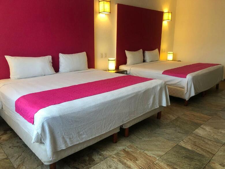 Nina Hotel & Beach Club