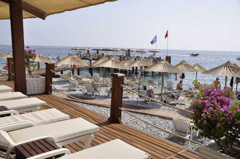 Hotel Amara Wing Resort