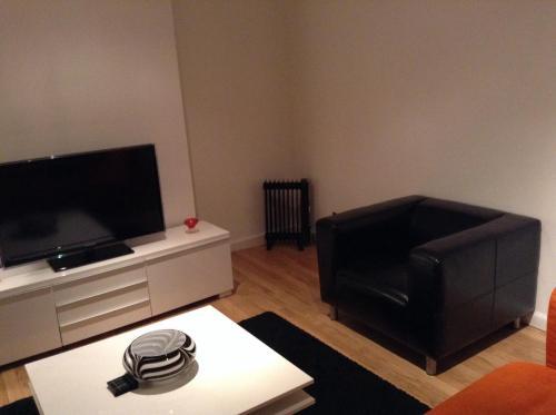Mode Apartments