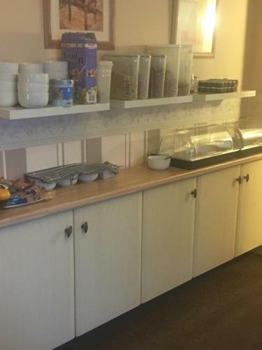 Hostal Ivanhoe Guest House
