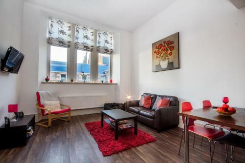 The West Wing Apartments