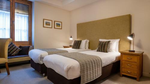 Apartamentos Inverness City Suites