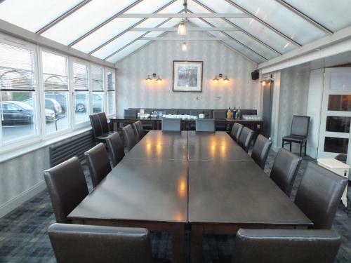Redcliffe Hotel
