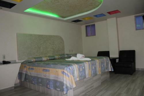 Hotel Love