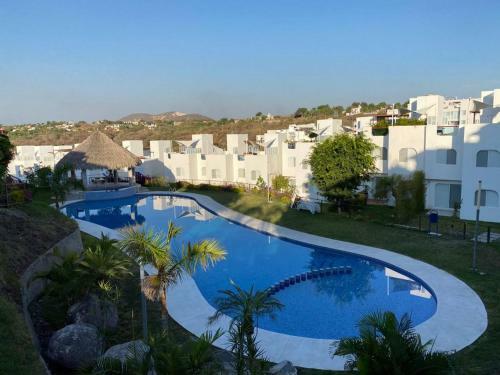 Casa El Gran Lago, Tequesquitengo