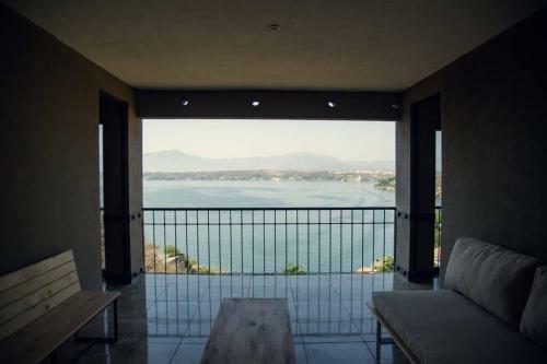 Yauik Casa Del Lago Tequesquitengo