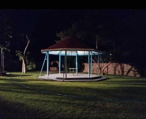 Espacio Con Alberca Espectacular Cerca De Las Estacas Morelos