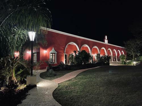 Hotel Hacienda Mar�a Elena
