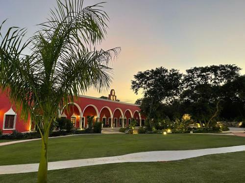 Hotel Hacienda Mar�a Elena