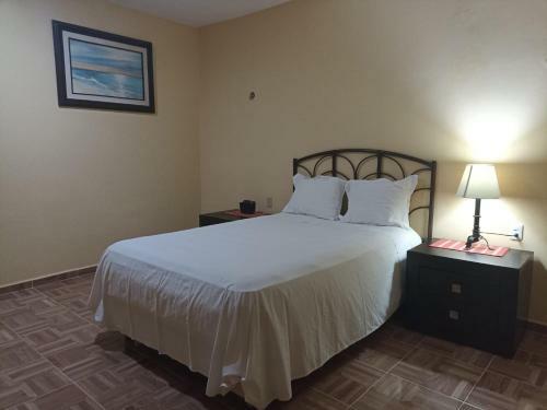 Hostal Casa Caba�as - Guesthouse By P�jaros