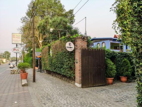 Hostal Hotel El Pan Nuestro