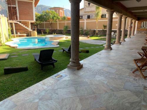 Hotel La Buena Suerte