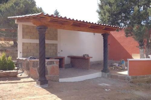 Caba�a Monarca Te Ofrece Un Espacio Diferente.