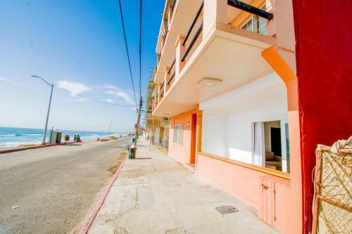Apartamento Beachfront Breathtaking 1 Bedroom Apt
