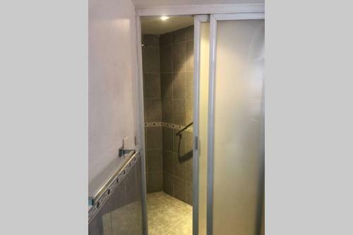 Apartamento Amplia Habitaci�n Tipo Ejecutiva Con Ba�o Privado