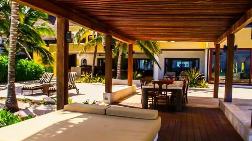 Icaria Luxury Villa