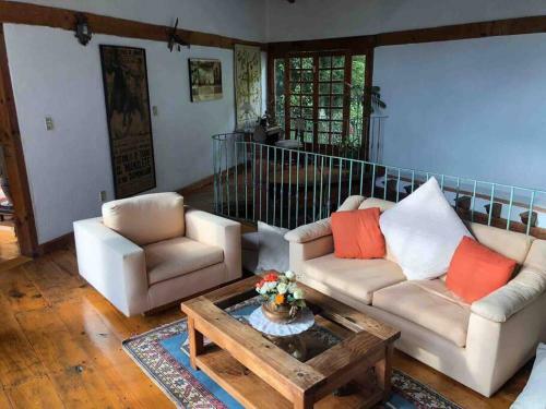 Villa De Los Cuatro Manguitos Para 20 Personas