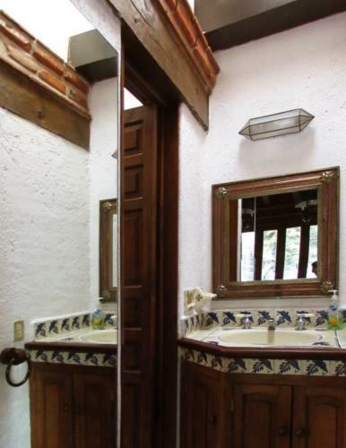 La Casa De Las Flores