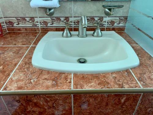Casa Con Alberca, S�per Ubicaci�n. Puerto de Veracruz