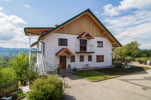 Apartamento Ferienwohnung Traumaussicht