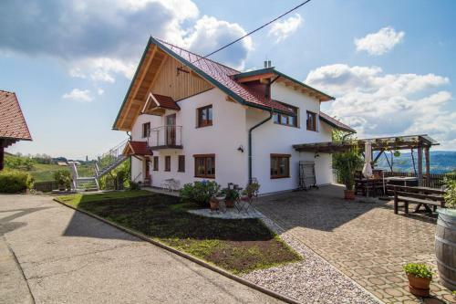Apartamento Ferienwohnung Traumaussicht