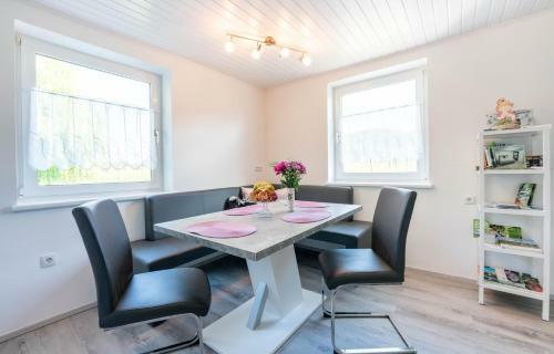 Ferienhaus Treissmann An Der Weinstra�e