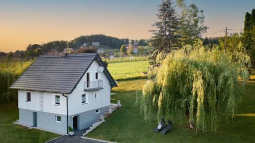 Ferienhaus Treissmann An Der Weinstra�e