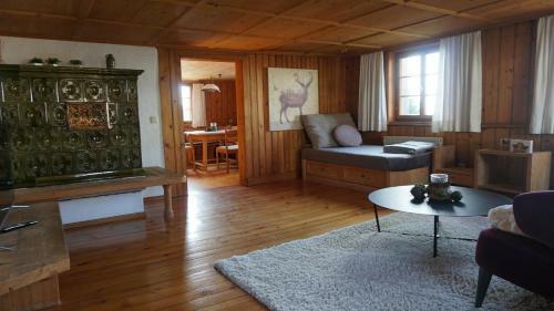 Bauernhaus Am Pf�nderhang Mit Seeblick