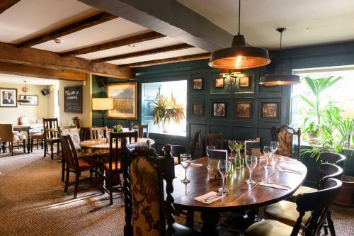 Innkeeper's Lodge Exeter, Clyst St George