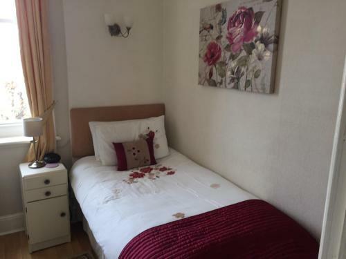 Hostal The Chatsworth