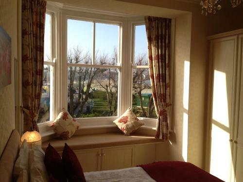Hostal The Chatsworth