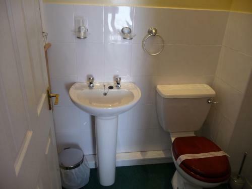 Hostal Cornubia Guest House