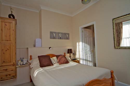Hostal Cornubia Guest House